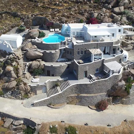 فيلة Theama *